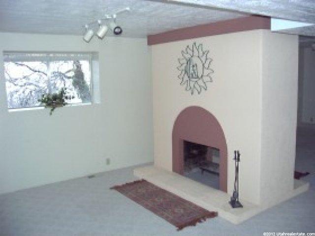 885 E Oxford Dr, Kaysville, UT 84037 — photo 7