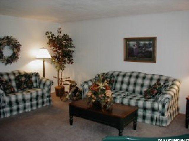 8466 S 1520 E, Sandy, UT 84093 — photo 2