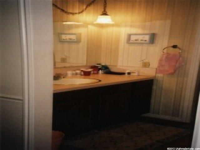 411 S 775 E, Layton, UT 84041 — photo 3