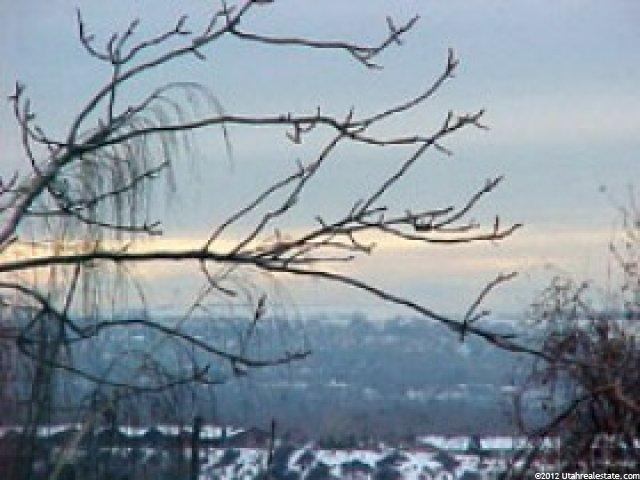 1023 Stowe Dr, Ogden, UT 84404 — photo 3