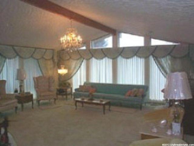 1023 Stowe Dr, Ogden, UT 84404 — photo 4