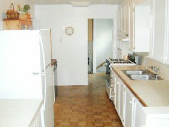 786 N 400 E, North Salt Lake, UT 84054 — photo 2