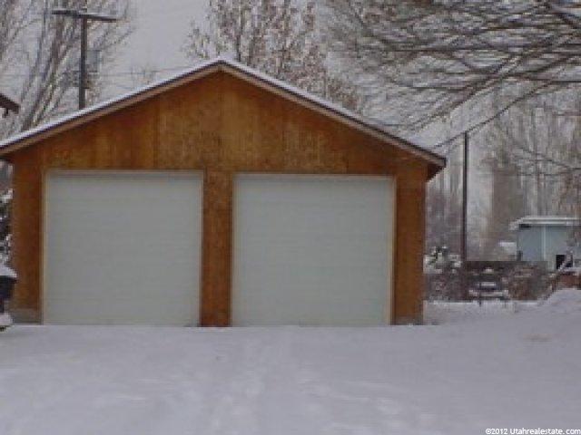 932 W 2350 N, Clinton, UT 84015 — photo 2