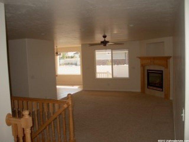 285 W 800 S, Layton, UT 84041 — photo 4