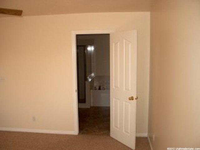 285 W 800 S, Layton, UT 84041 — photo 7