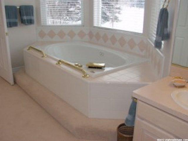 1916 Shadow Oak Ln, Sandy, UT 84092 — photo 7