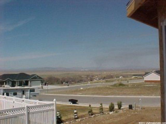 735 W 2950 S, Perry, UT 84302 — photo 2