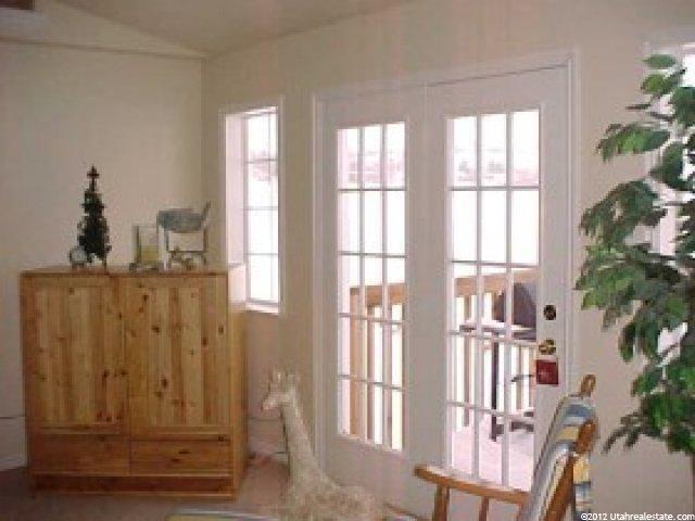 570 S 800 E, River Heights, UT 84321 — photo 4