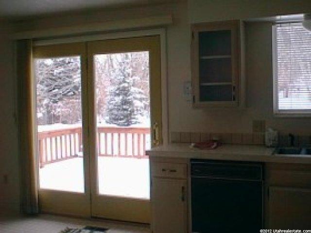 384 W 4200 N, Pleasant View, UT 84414 — photo 6
