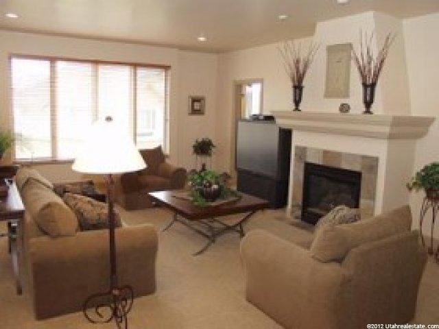 10 E Village Cir, Midway, UT 84049 — photo 2