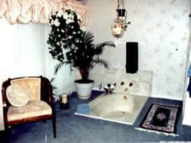 112 Oakwood Dr, Layton, UT 84040 — photo 4