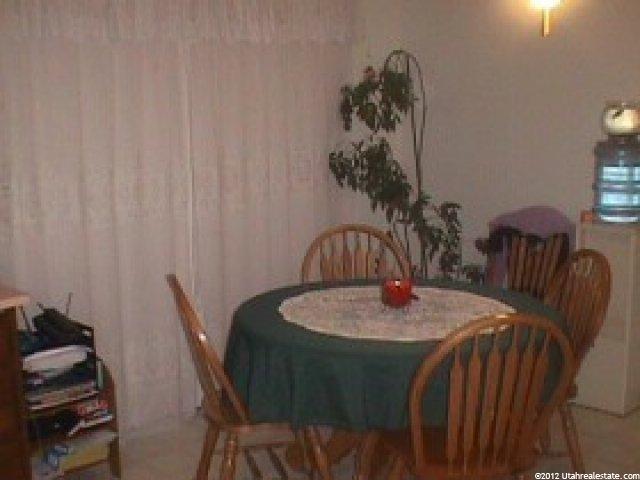 2802 Gilbert Dr, Riverton, UT 84065 — photo 2