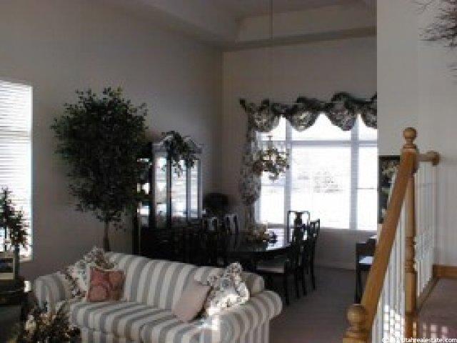 176 W 1300 North Cir, Centerville, UT 84014 — photo 3