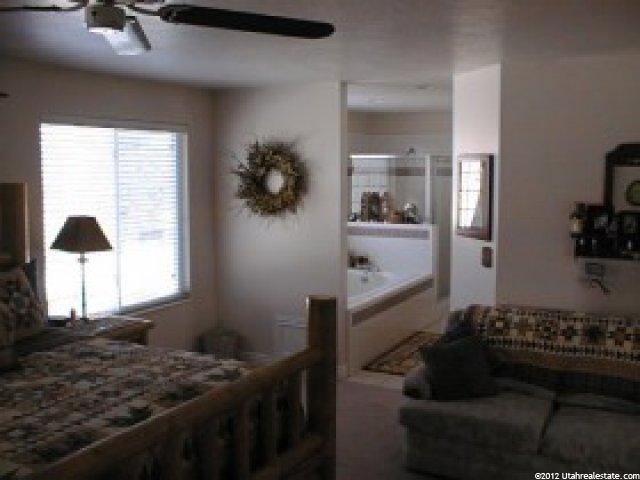 176 W 1300 North Cir, Centerville, UT 84014 — photo 6