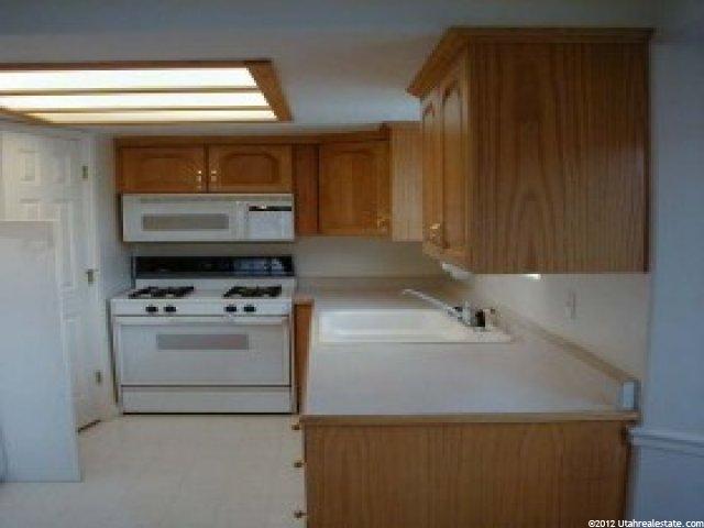 1086 S 950 E, Provo, UT 84606 — photo 4