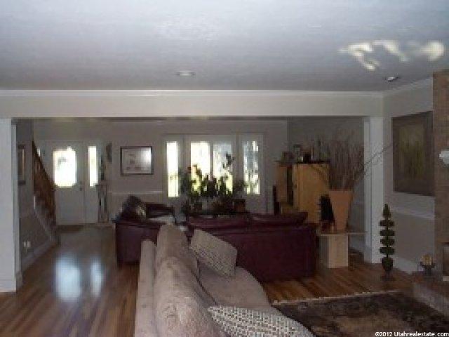 8159 Maio Dr, Sandy, UT 84093 — photo 3