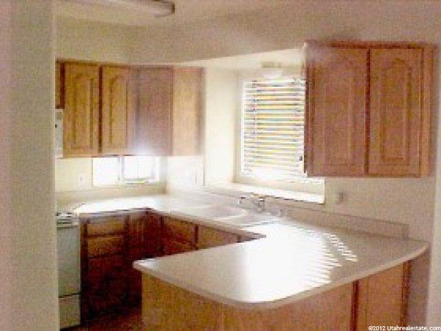 1092 E 1500 N, Layton, UT 84040 — photo 2