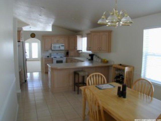 2014 Bear Mountain Dr, Draper, UT 84020 — photo 2