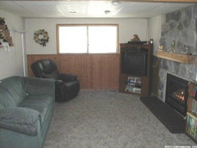 583 E 1475 S, Kaysville, UT 84037 — photo 2