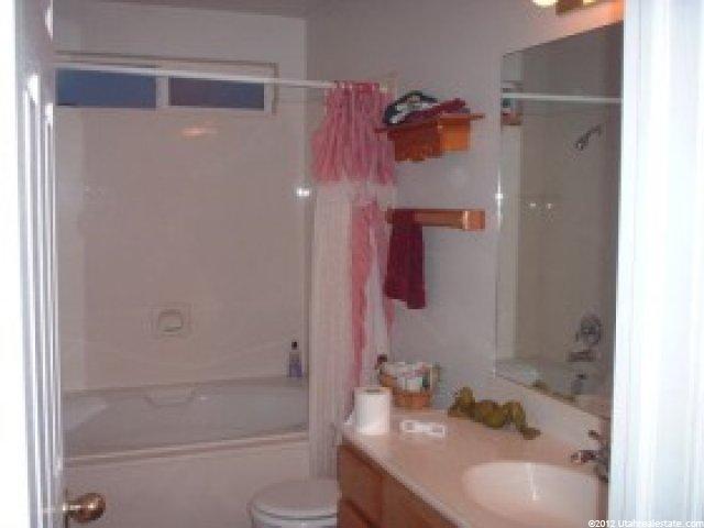 1284 E 3075 N, Layton, UT 84040 — photo 5