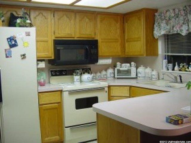 4993 S 3325 W, Roy, UT 84067 — photo 4