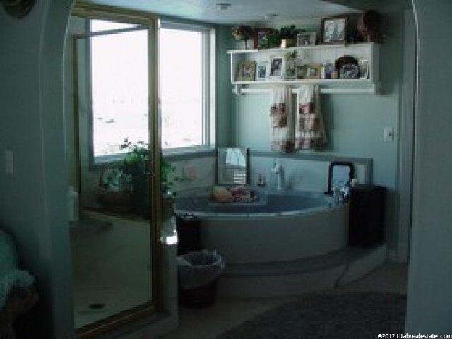580 E David Dr, Tremonton, UT 84337 — photo 2