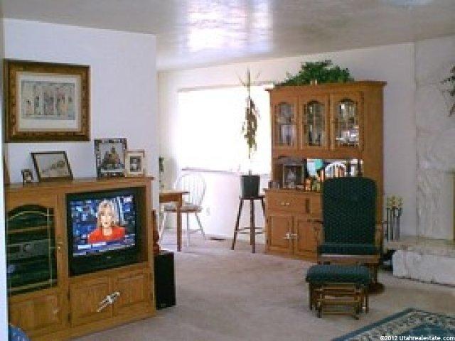 4515 S 1600 W, Roy, UT 84067 — photo 8