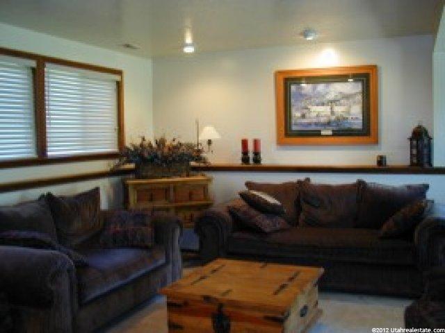 257 W 1125 N, Centerville, UT 84014 — photo 8