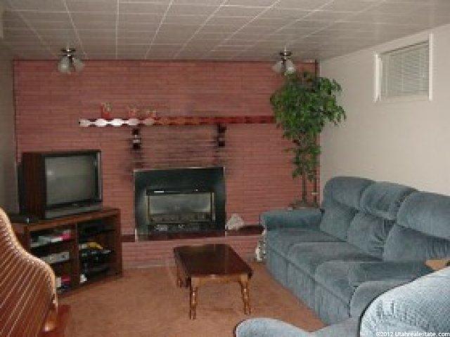 564 E 3000 N, North Ogden, UT 84414 — photo 2