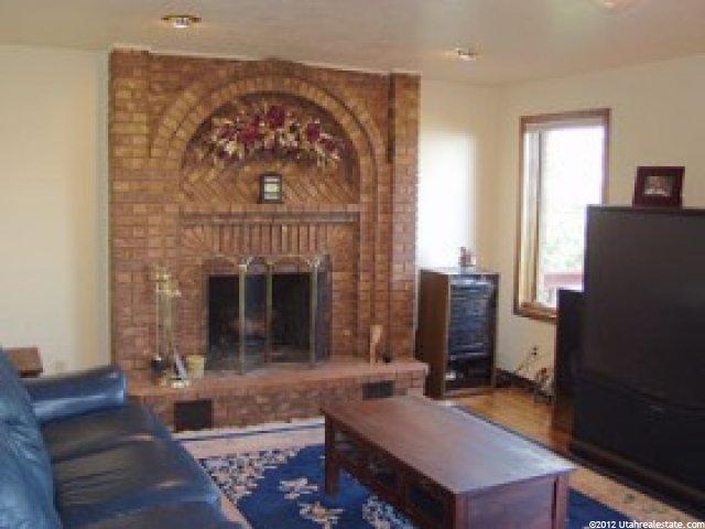 322 S 1550 E, Bountiful, UT 84010 — photo 3