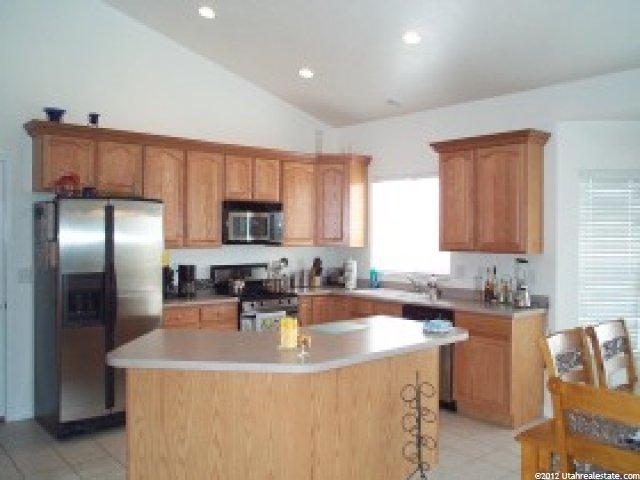 10276 Sandy Willows Cv, Sandy, UT 84070 — photo 4