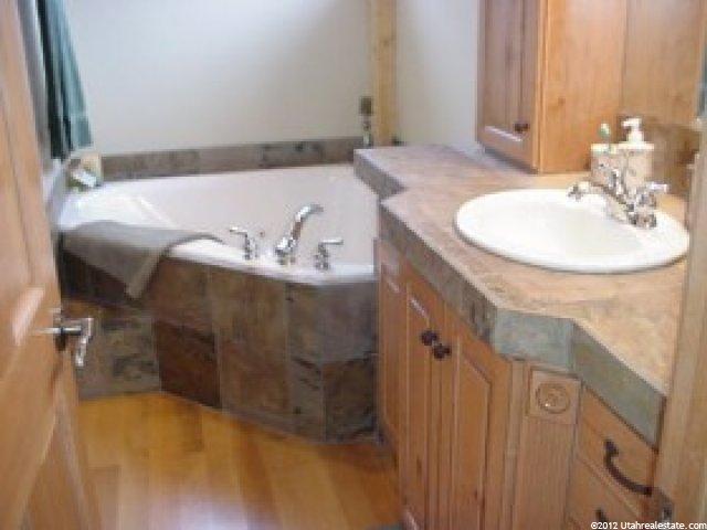 4756 Creekview Dr, Eden, UT 84310 — photo 6