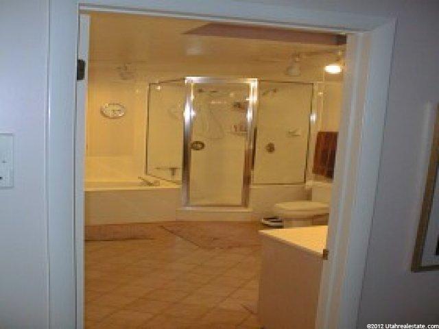 256 Monarch Dr, Bountiful, UT 84010 — photo 8