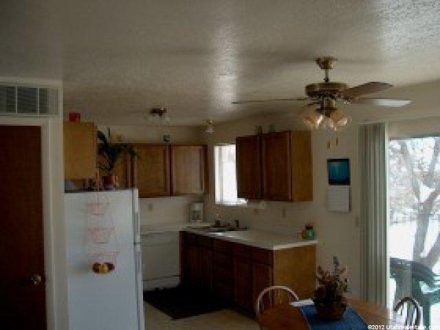 5579 S 2800 W, Roy, UT 84067 — photo 4