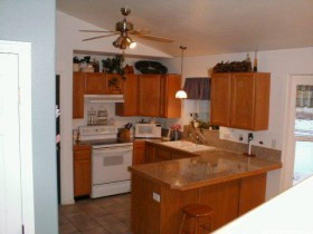 3311 Condor Ct, Eagle Mountain, UT 84043 — photo 2