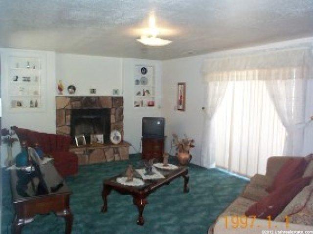 4617 S 3900 W, Roy, UT 84067 — photo 3