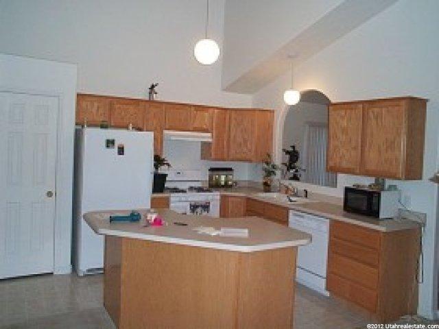 5877 Vogue Ct, Riverton, UT 84065 — photo 5