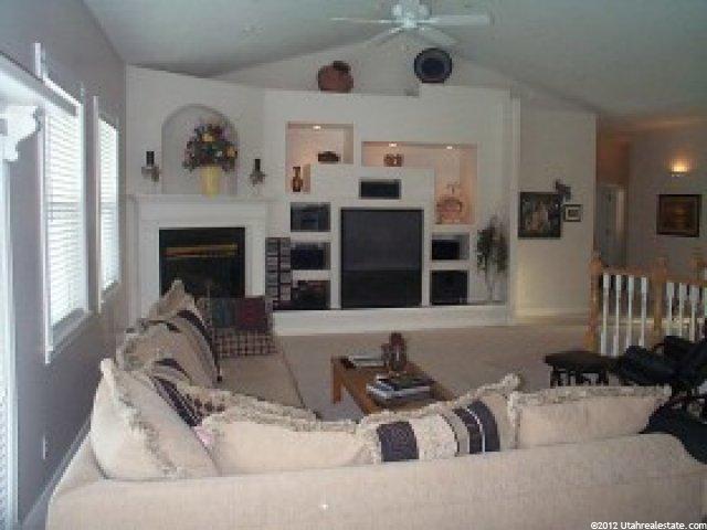 4423 S 1800 W, Roy, UT 84067 — photo 3