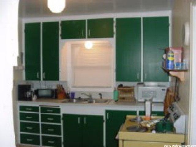 936 Patterson St, Ogden, UT 84403 — photo 3