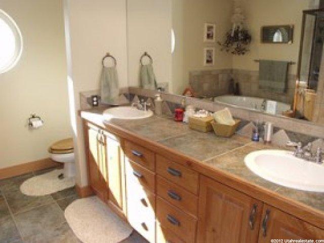 2845 Wasatch Blvd, Sandy, UT 84092 — photo 8