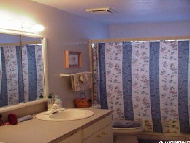 285 E 3250 N, North Ogden, UT 84414 — photo 6