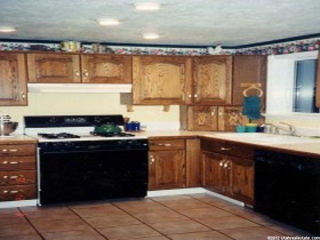1086 W 4650 S, Riverdale, UT 84405 — photo 2