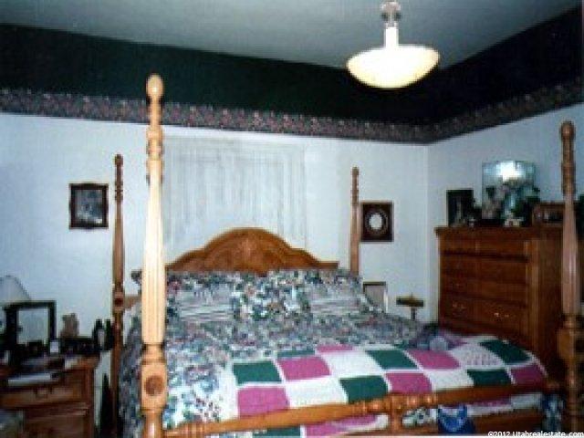 407 E 100 N, Levan, UT 84639 — photo 4