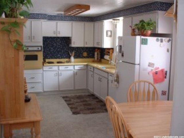 4053 S 850 W, Bountiful, UT 84010 — photo 3