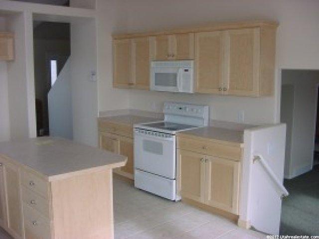 114 E 2675 S, Clearfield, UT 84015 — photo 3