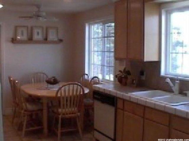 8900 S 1240 E, Sandy, UT 84094 — photo 4