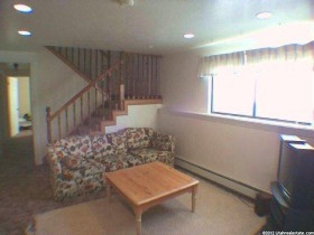 458 N 9000 E, Huntsville, UT 84317 — photo 6