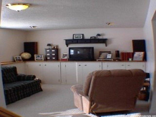 2737 W 4225 S, Roy, UT 84067 — photo 3