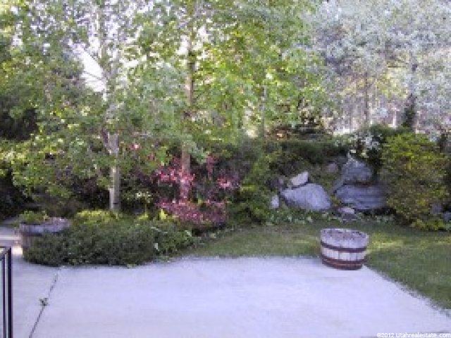 1371 Barton Creek Cir, Bountiful, UT 84010 — photo 2