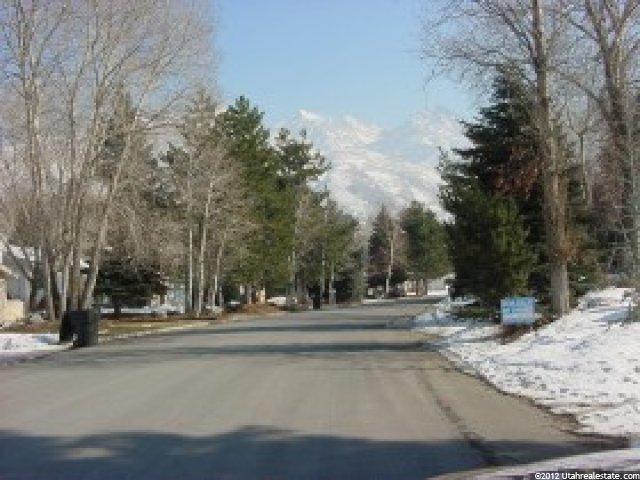 2855 Robidoux Rd, Sandy, UT 84093 — photo 2